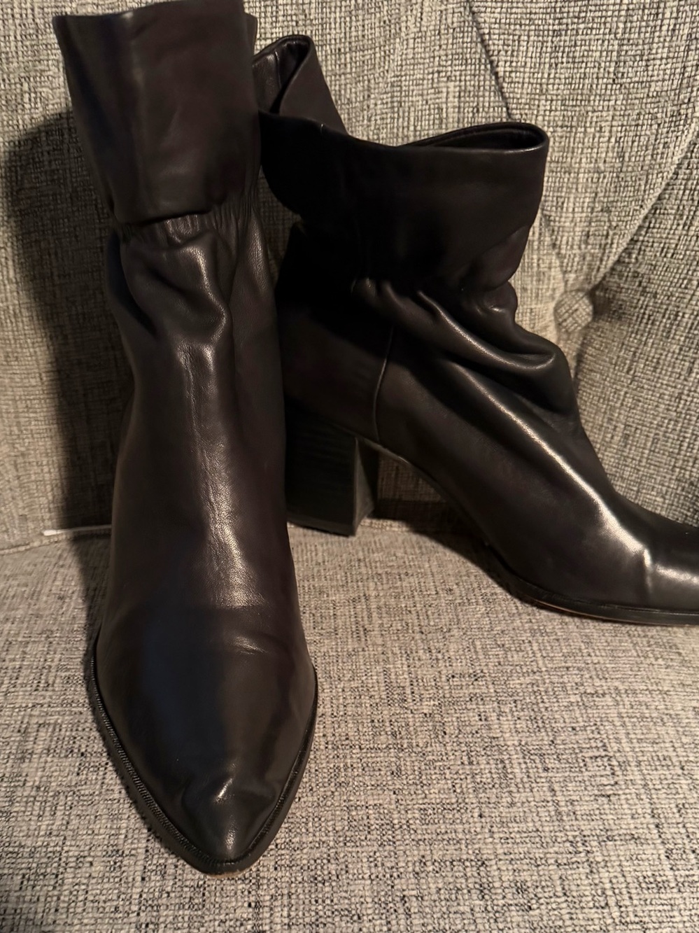 Sole Society Black Pointed-Toe Mid Block Heel Ankle Boots
